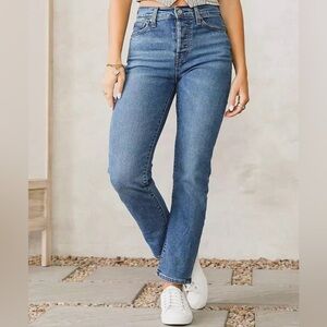Levi’s wedgie straight love in the mist 27 blue high rise denim jeans